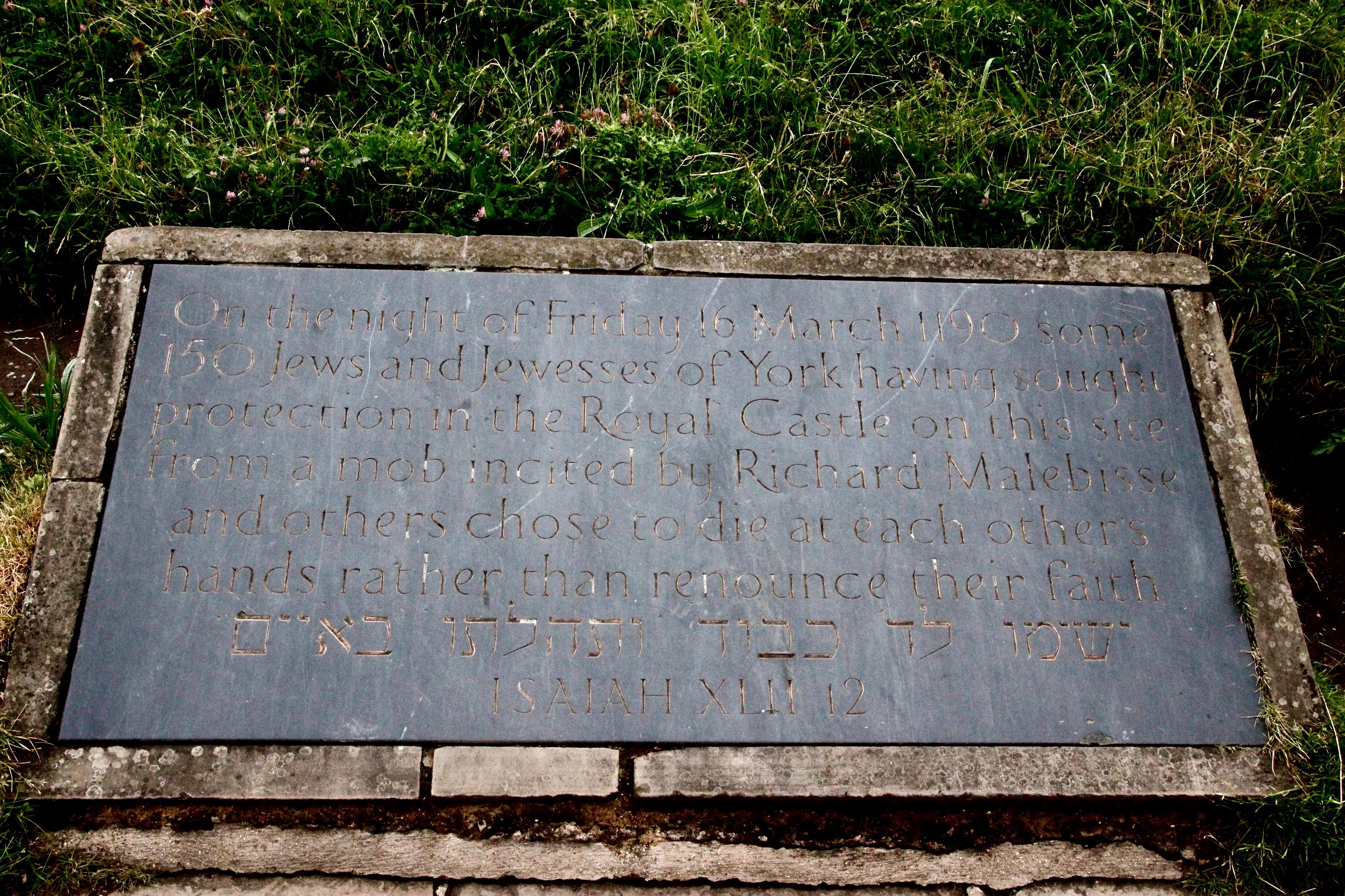 CHRC_Spotlight_on_Clifford's tower table