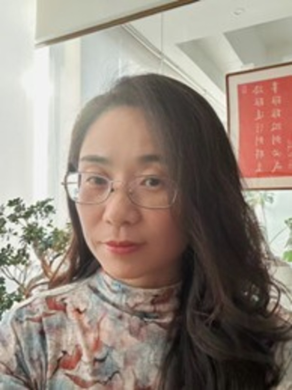 Dr Yan Feng